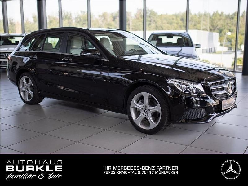 Schwarz Gebraucht 2016 Mercedes C220 Kombi | 21.690 € (Etwas zu teuer) - Bild 1/4