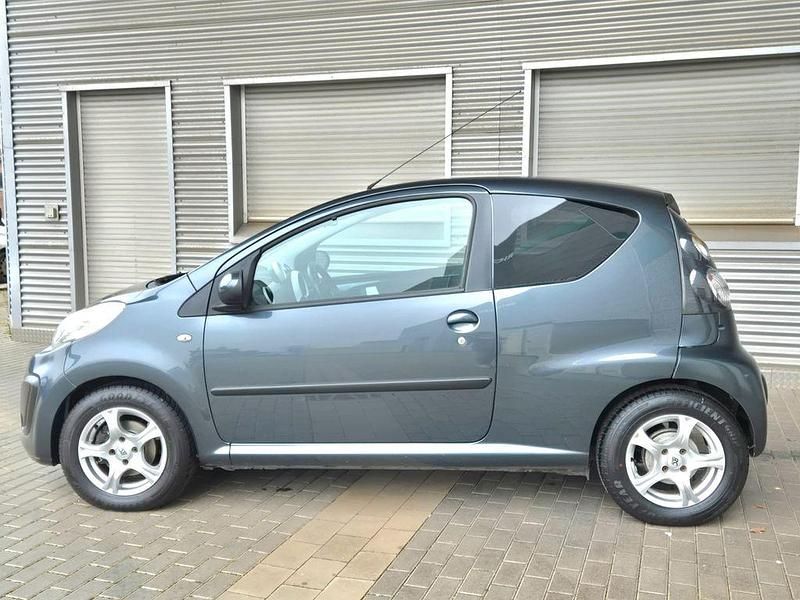 Gebraucht Citroën C1 68 PS (50 kW) 2012 Grau Kleinwagen
