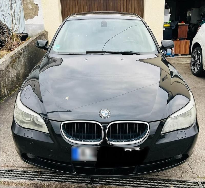 Gebraucht BMW 525 177 PS (130 kW) 2004 Schwarz Limousine