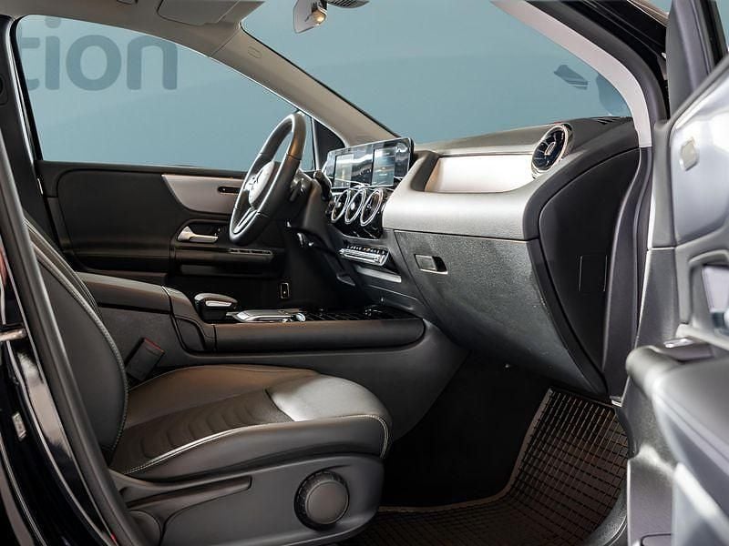Gebraucht Mercedes B250e 218 PS (160 kW) 2021 Schwarz Van / Kleinbus