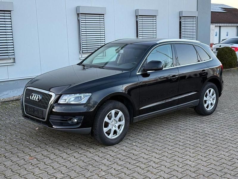 Schwarz Gebraucht 2010 Audi Q5 Comfort SUV | 11.790 € (Etwas zu teuer) - Bild 1/4
