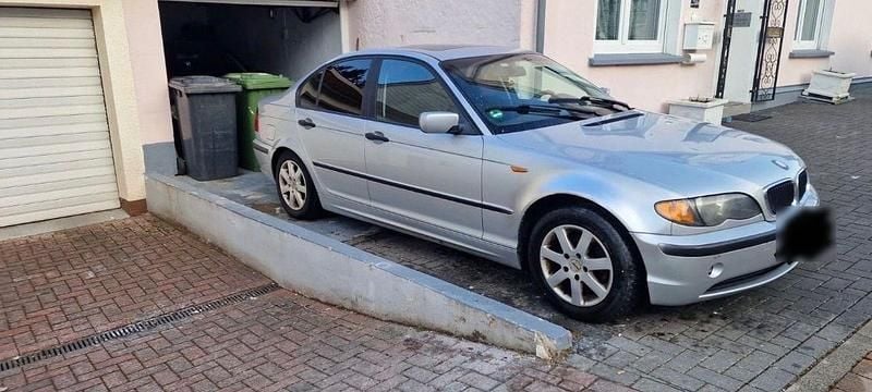 Gebraucht BMW 316 Sport Line 116 PS (85 kW) 2004 Grau Limousine