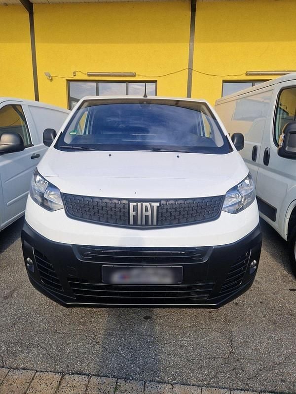 Weiß Gebraucht 2022 Fiat Scudo Van / Kleinbus | 16.500 € (Superpreis) - Bild 1/4