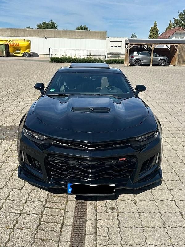 Schwarz Gebraucht 2019 Chevrolet Camaro Coupé | 44.990 € (Fairer Preis) - Bild 1/4