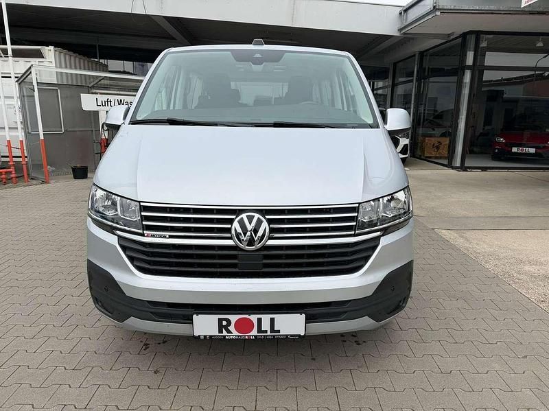 Używany VW Multivan Comfortline 204 KM (150 kW) 2023 Srebrny Minivan