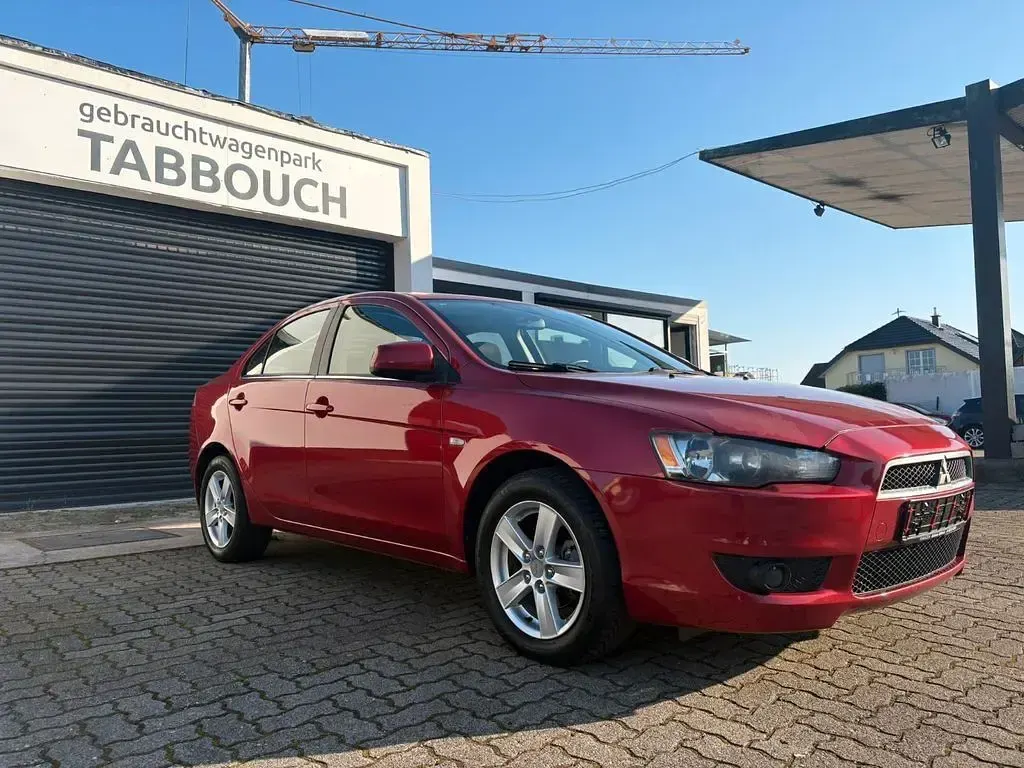 Gebraucht Mitsubishi Lancer Invite 143 PS (105 kW) 2011 Rot Limousine