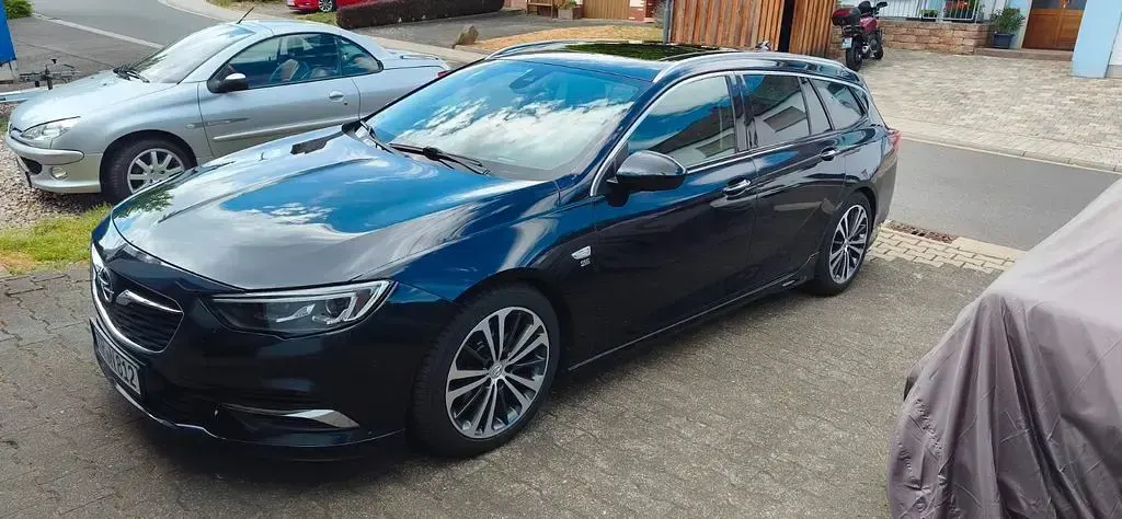 Gebraucht Opel Insignia Business Edition 170 PS (125 kW) 2017 Blau Limousine