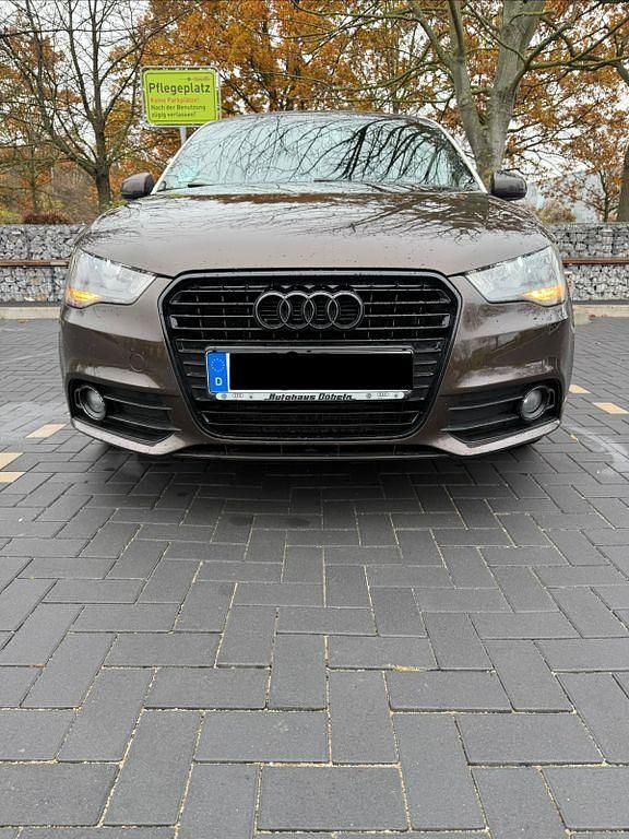 Gebraucht Audi A1 Ambition 122 PS (89 kW) 2012 Schwarz Kleinwagen
