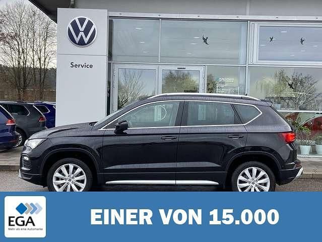 Schwarz metallic Gebraucht 2024 Seat Ateca SUV | 29.950 € (Fairer Preis) - Bild 1/4