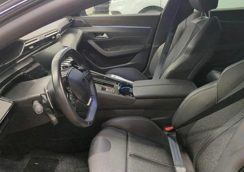 Gebraucht Peugeot 508 SW Allure 131 PS (96 kW) 2024 Schwarz Kombi