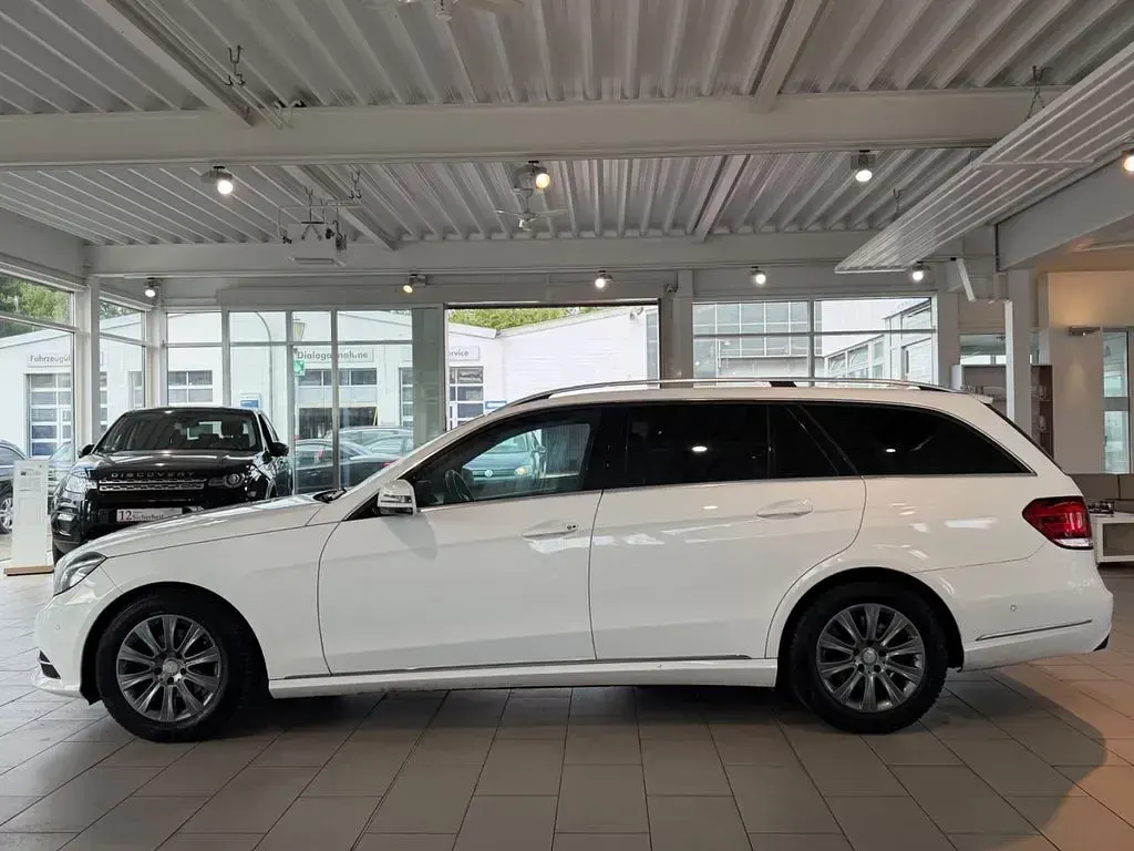 Gebraucht Mercedes E200 136 PS (100 kW) 2016 Weiß Kombi