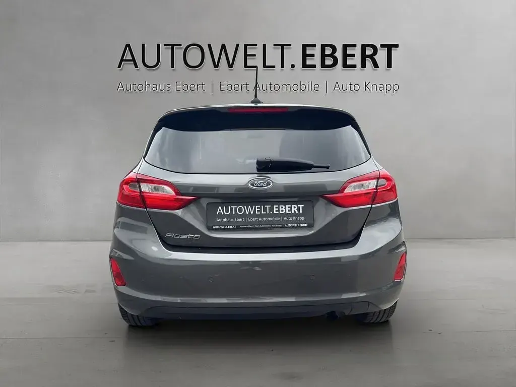 Gebraucht Ford Fiesta Cool & Connect 101 PS (74 kW) 2020 Magneticgrau () Kleinwagen