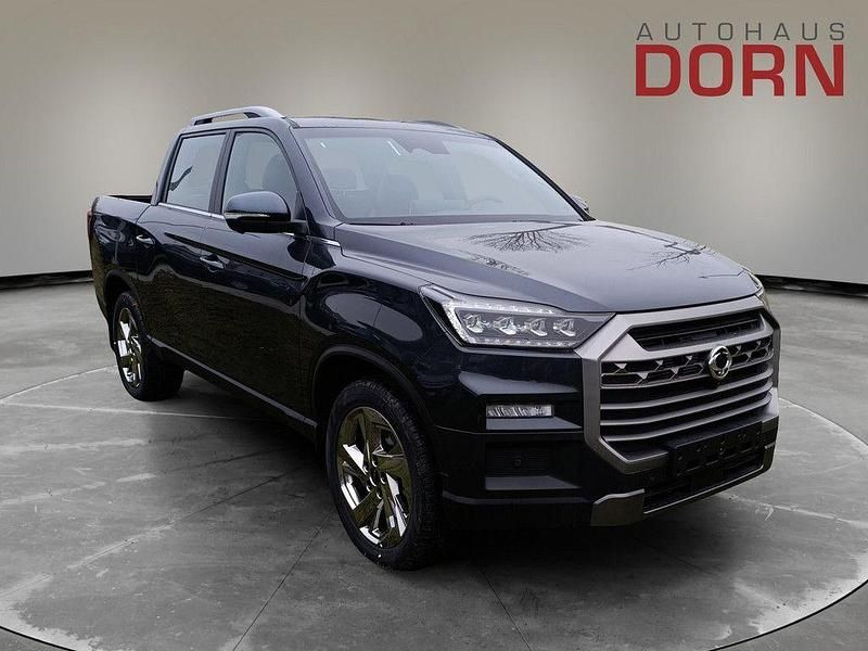 Neu KGM Musso 203 PS (149 kW) 2026 Galaxies grey Pickup