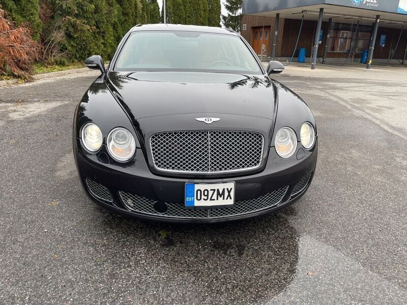 Gebraucht Bentley Continental Flying Spur 610 PS (448 kW) 2012 Schwarz Limousine