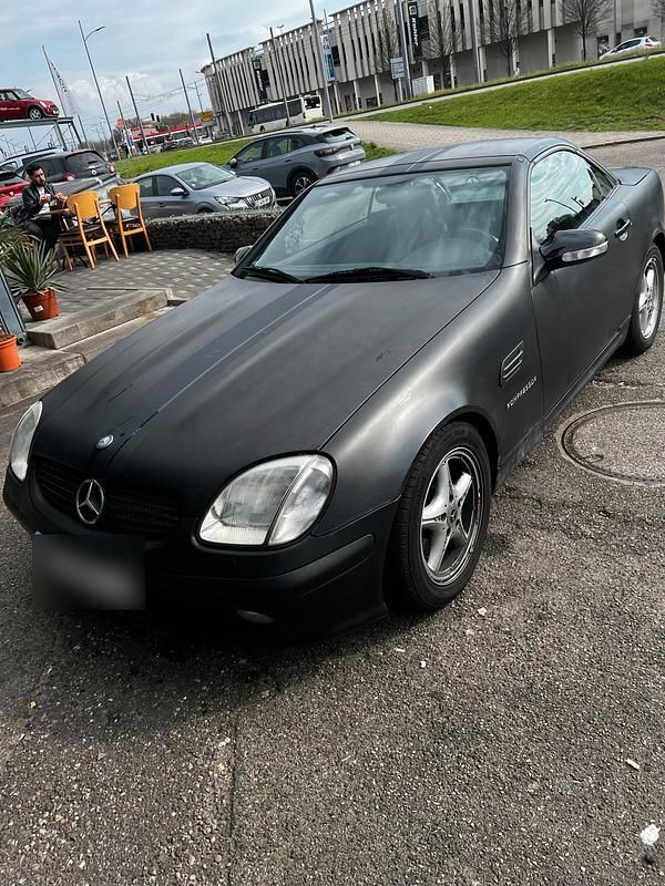 Gebraucht Mercedes SLK230 196 PS (144 kW) 2001 Schwarz Cabrio