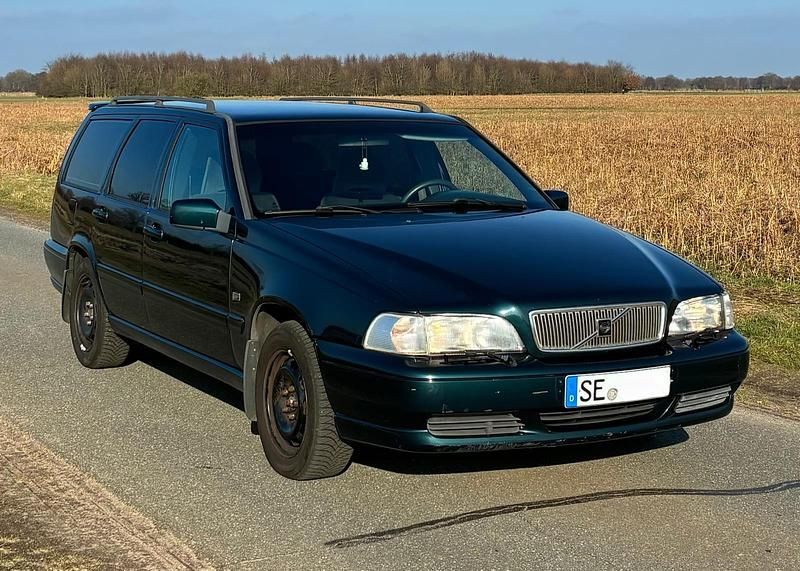 Gebraucht Volvo 850 126 PS (92 kW) 1997 Grün Kombi
