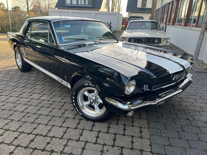 Gebraucht Ford V8 272 PS (200 kW) 1966 Schwarz Coupé