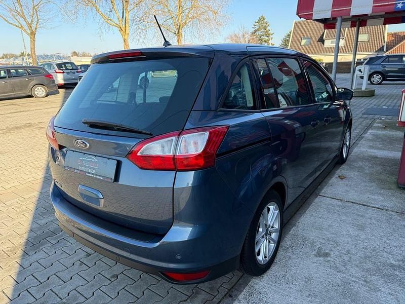 Gebraucht Ford Grand C-Max 125 PS (91 kW) 2019 Blau Van / Kleinbus