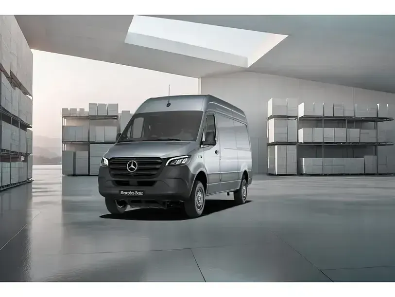 Gebraucht Mercedes Sprinter 190 PS (139 kW) 2025 Silber Van