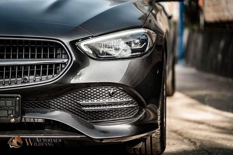 Gebraucht Mercedes C220 Avantgarde 200 PS (147 kW) 2021 Grau Limousine