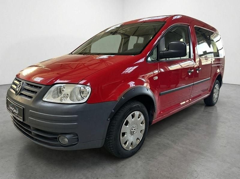 Gebraucht VW Caddy Maxi 105 PS (77 kW) 2010 Rot Van / Kleinbus