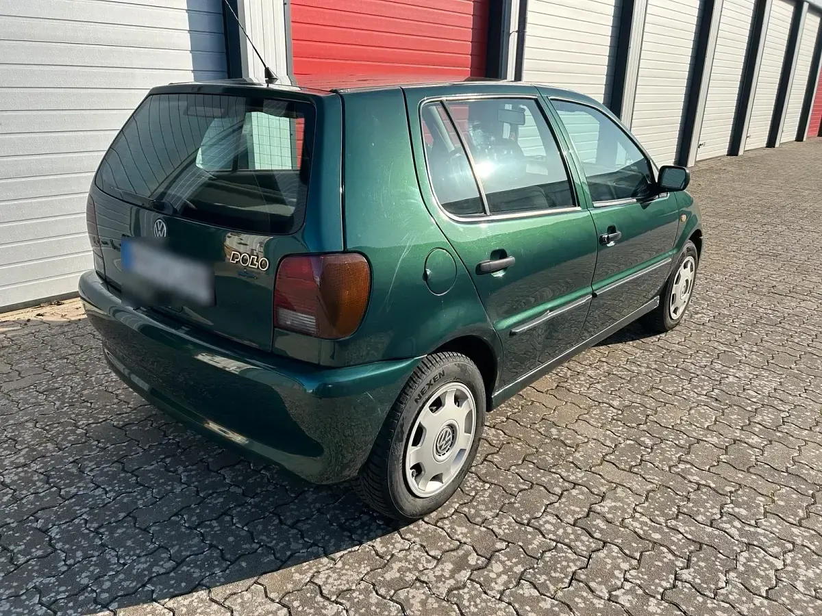 Używany VW Polo 50 KM (36 kW) 1998 Zielony Hatchback