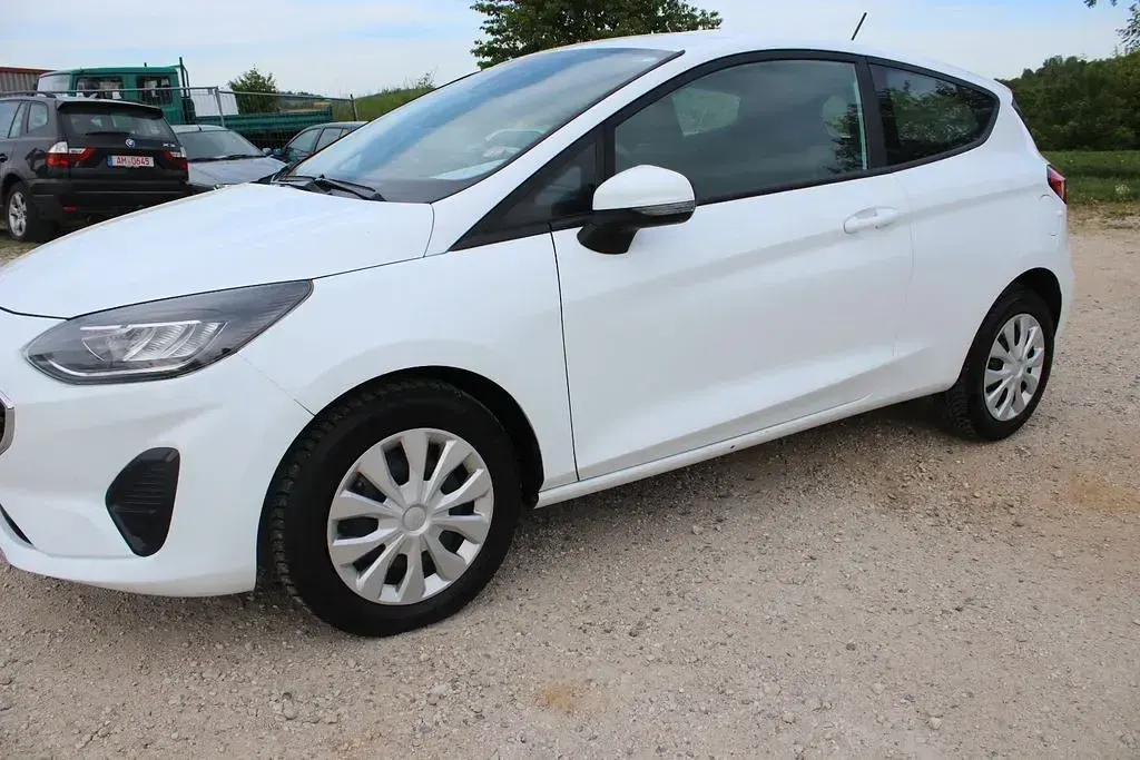 Gebraucht Ford Fiesta 75 PS (55 kW) 2022 Weiß Kleinwagen
