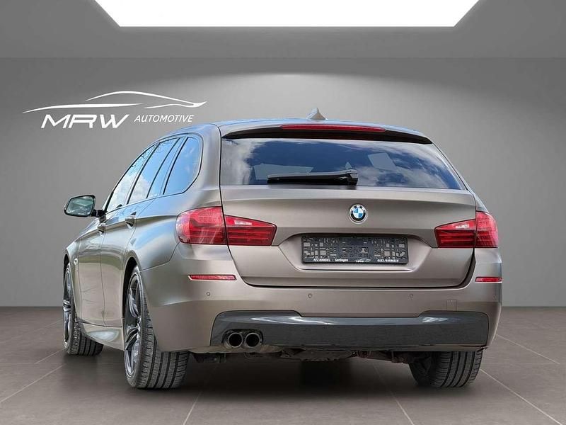 Gebraucht BMW 530 Performance 258 PS (189 kW) 2015 Frozenbronze Kombi