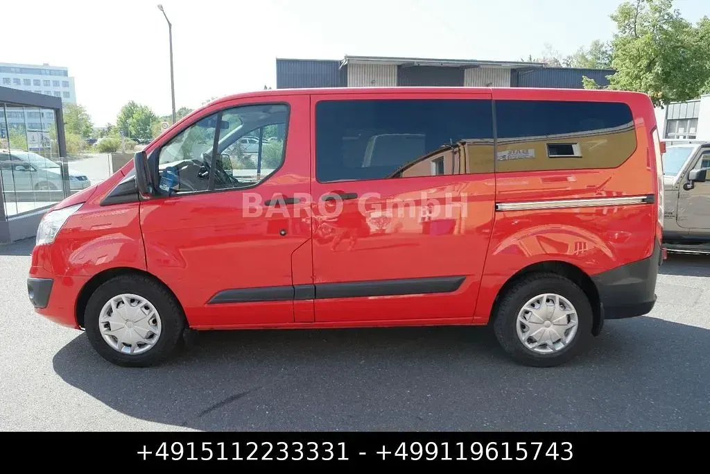 Gebraucht Ford Transit Custom Trend 170 PS (125 kW) 2017 Rot Van