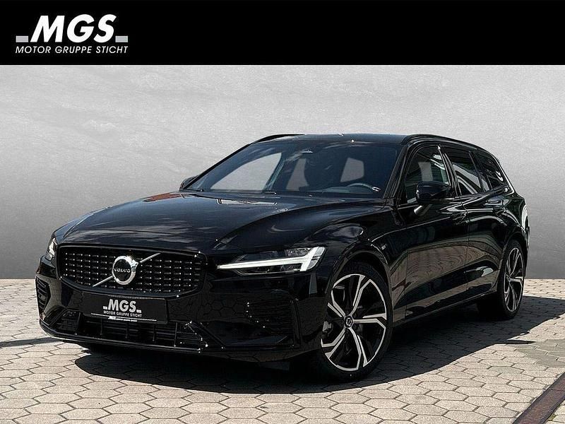 Gebraucht Volvo V60 Plus 310 PS (228 kW) 2024 Schwarz Kombi