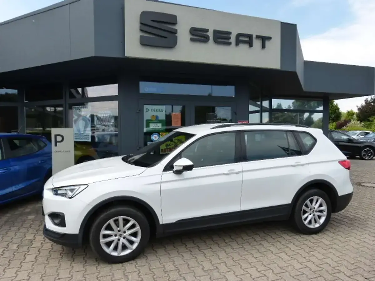 Gebraucht Seat Tarraco Style 150 PS (110 kW) 2022 Oryx weiss perlmutteffekt SUV