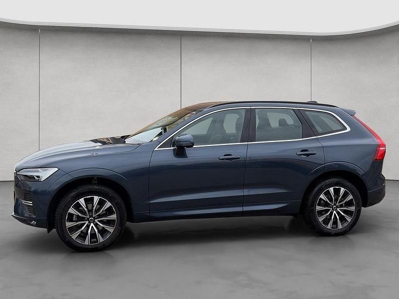 Gebraucht Volvo XC60 Core 250 PS (183 kW) 2024 Blau SUV