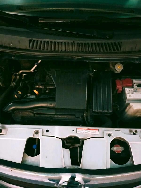 Gebraucht Opel Agila 86 PS (63 kW) 2009 Silber Kleinwagen