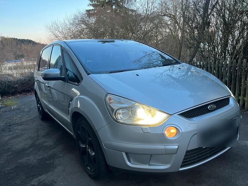 Gebraucht Ford S-MAX Titanium 175 PS (128 kW) 2008 Grau Van / Kleinbus