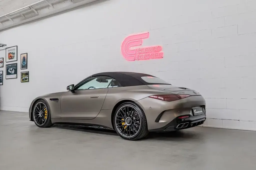 Gebraucht Mercedes SL63 AMG Premium Plus 585 PS (430 kW) 2023 Braun Cabrio