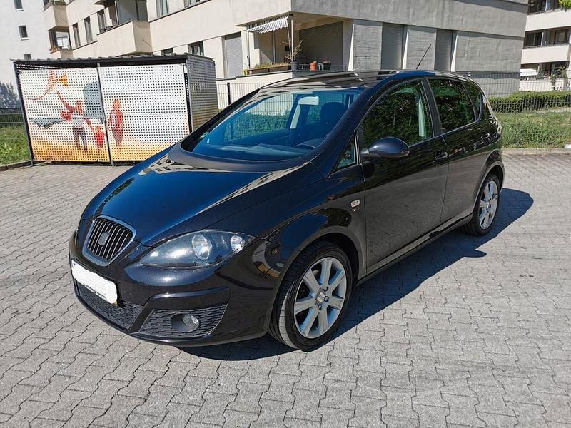 Schwarz Gebraucht 2008 Seat Altea Stylance Van / Kleinbus | 3.300 € (Fairer Preis) - Bild 1/4
