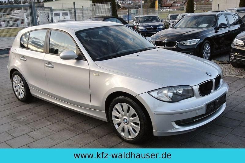 Gebraucht BMW 116 Advantage 122 PS (89 kW) 2009 Titansilber metallic Kleinwagen