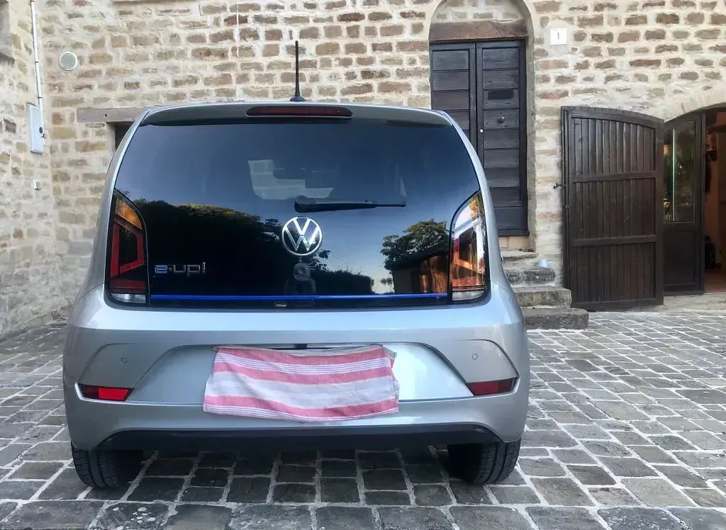 Gebraucht VW e-up! Style 61 kW (83 PS) 2022 Silber Kleinwagen