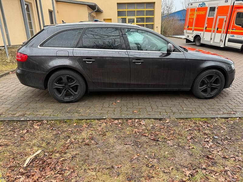 Gebraucht Audi A4 170 PS (125 kW) 2008 Grau Kombi