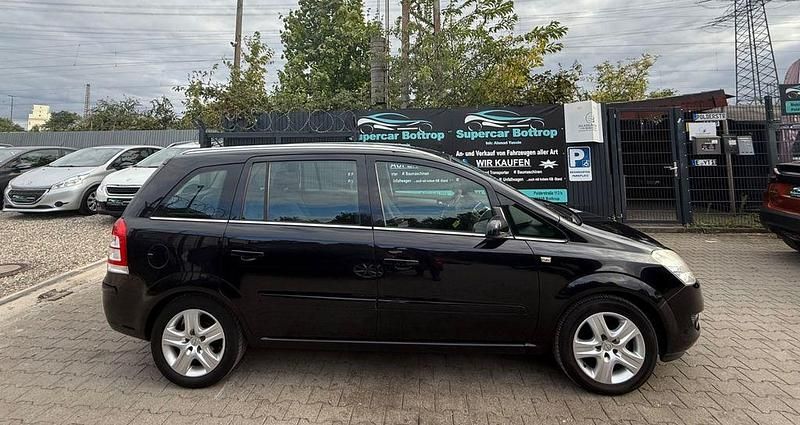 Gebraucht Opel Zafira Edition 116 PS (85 kW) 2008 Schwarz Van / Kleinbus