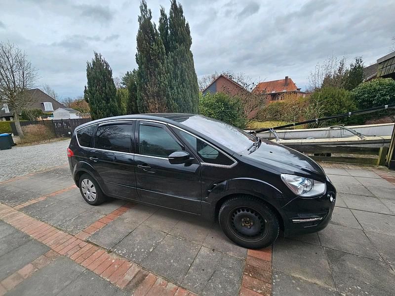 Gebraucht Ford S-MAX S 163 PS (119 kW) 2011 Schwarz Van / Kleinbus
