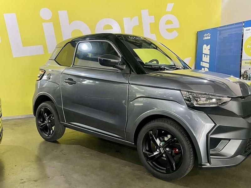 Uusi Ligier JS50 2025 Valkoinen Viistoperä