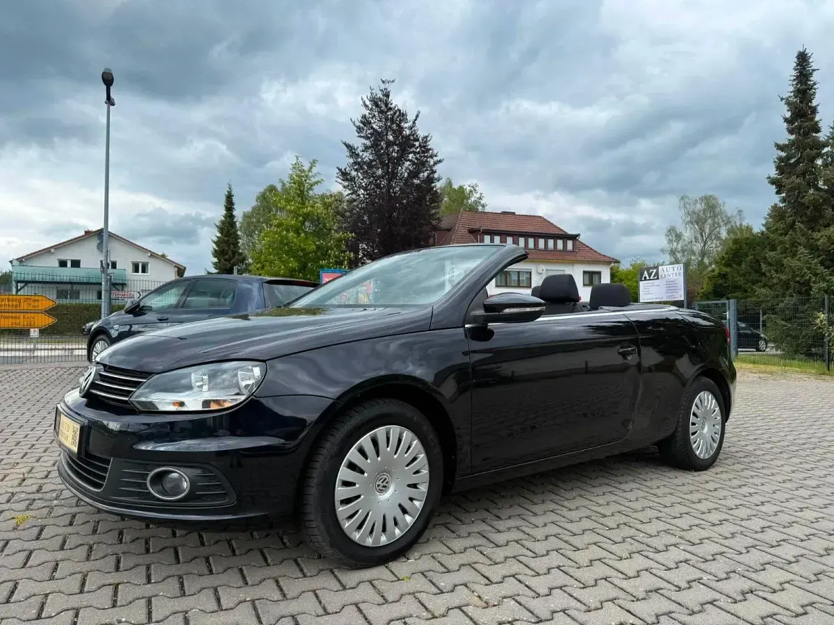 Gebraucht VW Eos 122 PS (89 kW) 2013 Schwarz Cabrio