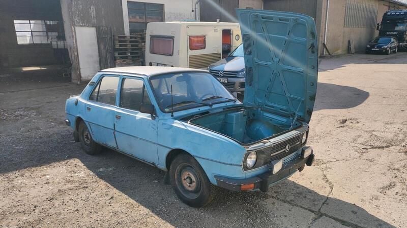 Blau Gebraucht 1980 Skoda 105 Limousine | 1.800 € - Bild 1/4