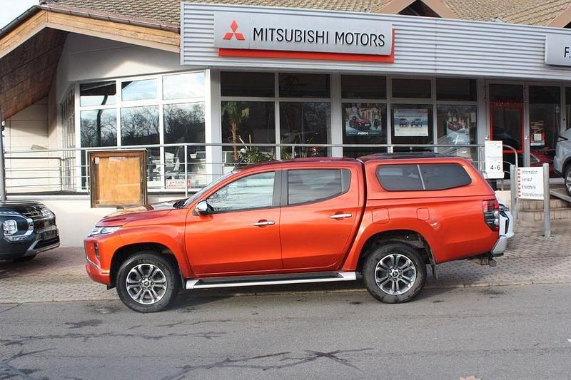 Orange Gebraucht 2021 Mitsubishi L200 Spirit Abholung | 26.900 € (Fairer Preis) - Bild 1/4