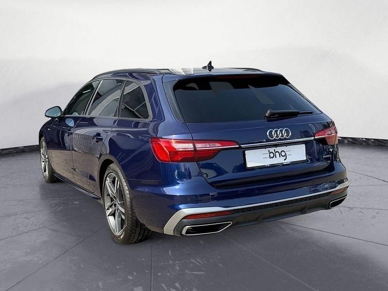 Gebraucht Audi A4 S-Line 204 PS (150 kW) 2022 Blau Kombi