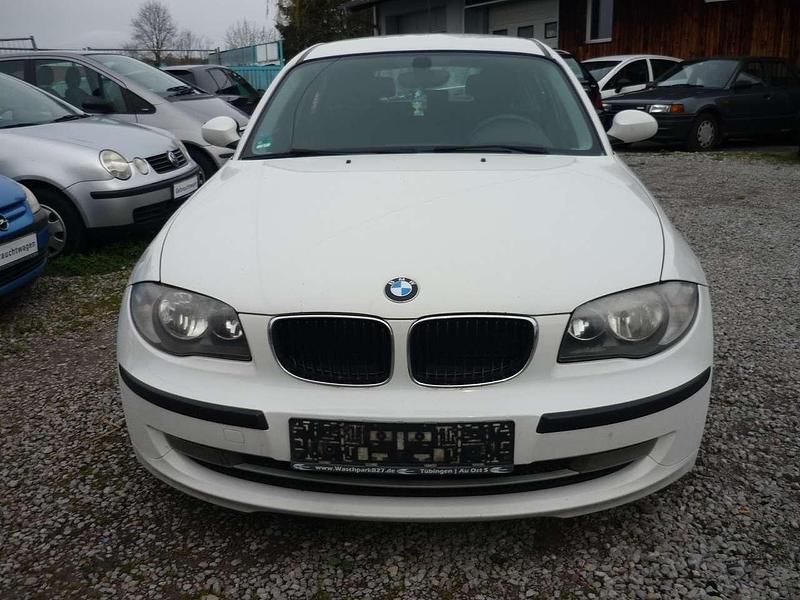 Gebraucht BMW 116 122 PS (89 kW) 2008 Weiß Kleinwagen