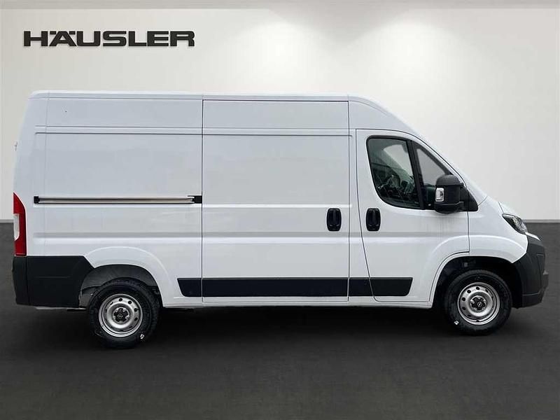 Gebraucht Opel Movano 140 PS (102 kW) 2024 Weiß Van