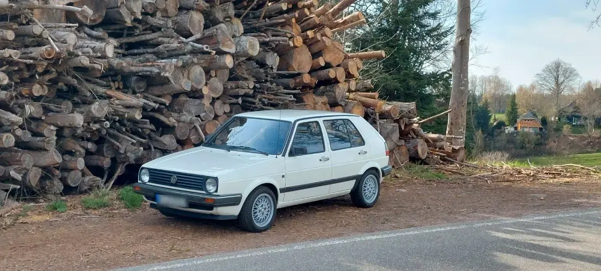 Gebraucht VW Golf II 69 PS (50 kW) 1989 Weiß Kleinwagen