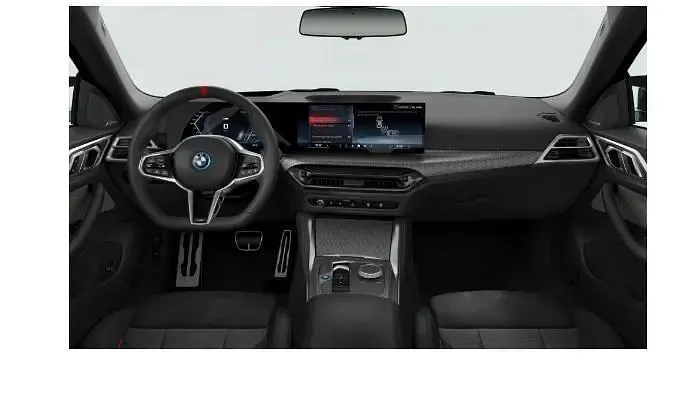 Używany BMW i4 Performance 400 kW (544 KM) 2025 Biały Sedan/Limuzyna
